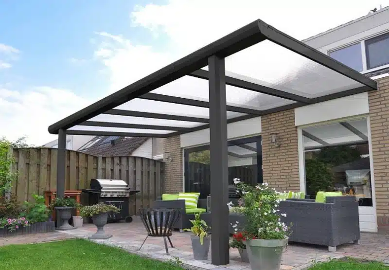 Pergola polycarbonate et aluminium